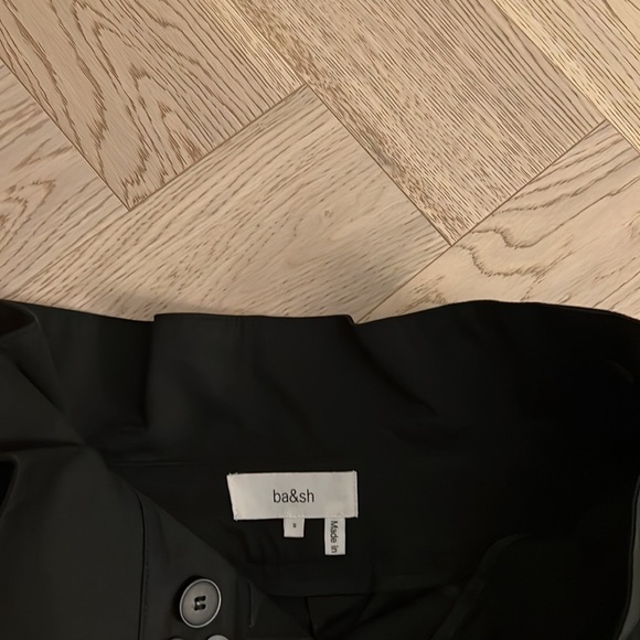 Ba&sh paper bag pants. High wasted and ankle length. Size small, fit loose. - Picture 3 of 4